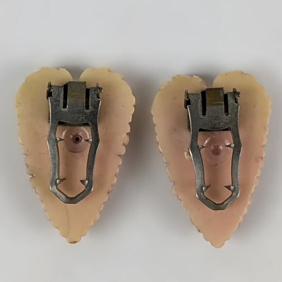 Vtg Celluloid Floral Heart Dress Clips Cream Beige Carved 1930s-50s Flowers - Picture 3 of 4